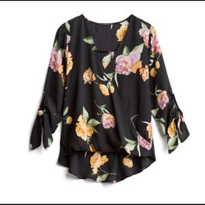 Wear Kei high low blouse